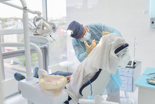 Best Emergency Tooth Extraction in Rock Island, IL